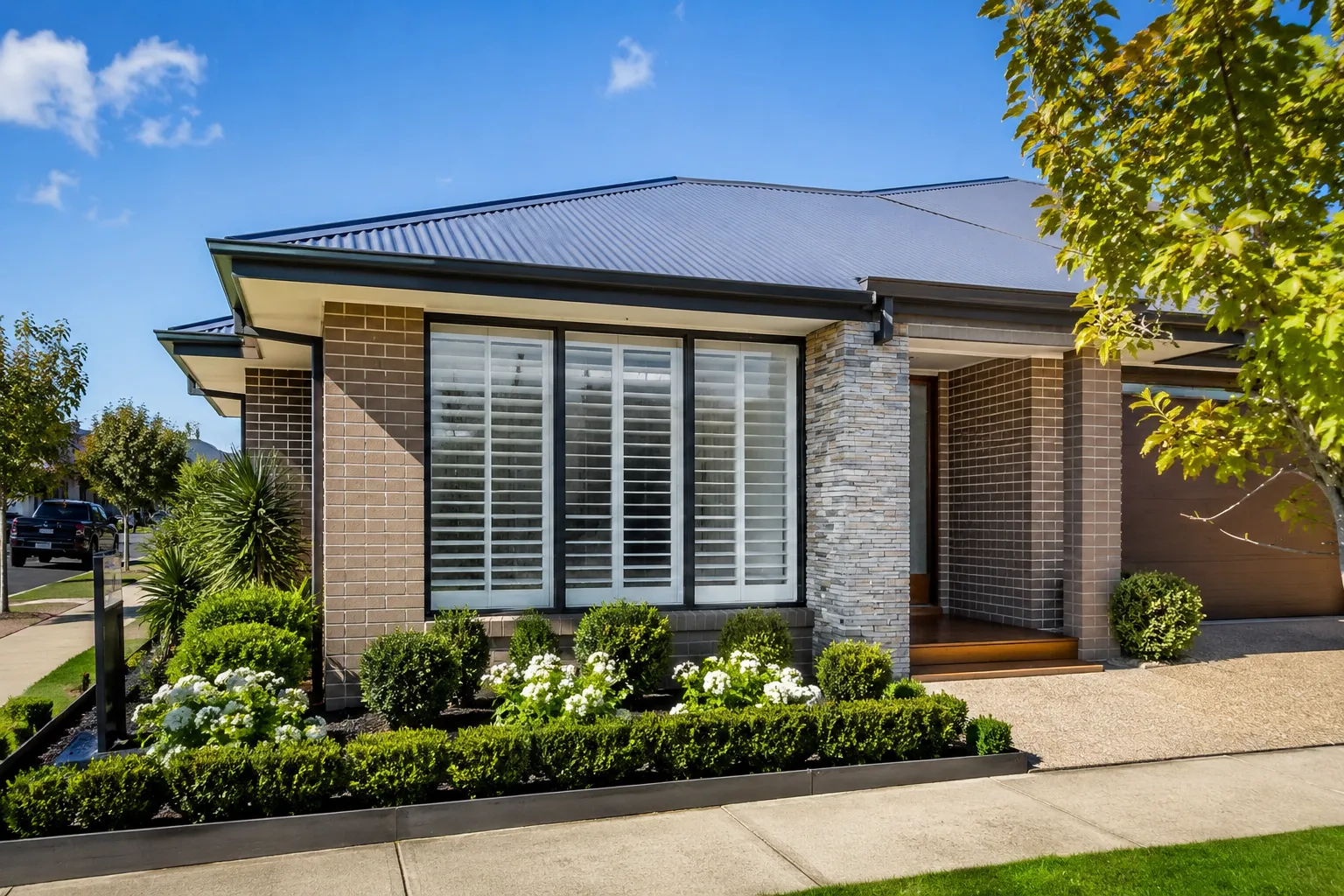 Custom blinds and plantation shutters Cranbourne — Skyline Shades local blind specialist Cranbourne West
